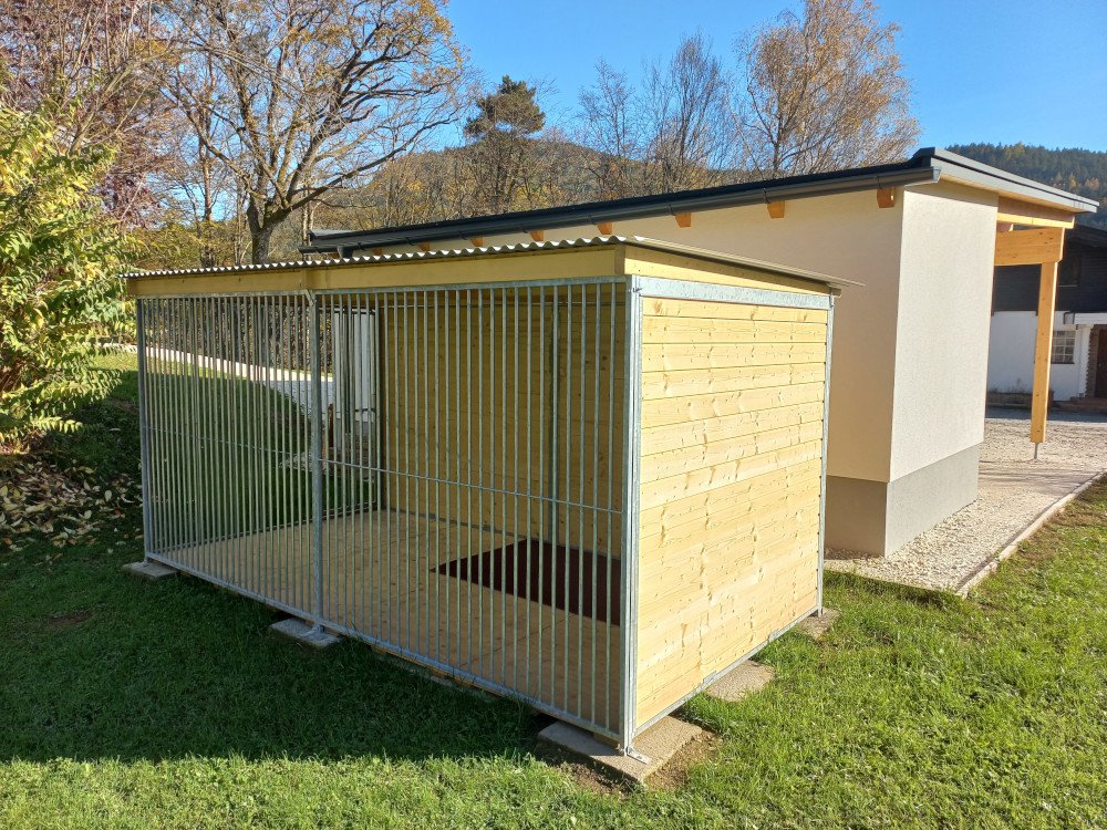 hundezwinger-mit-carport